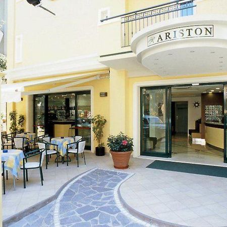 Hotel Ariston Misano Adriatico Exterior photo