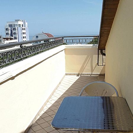 Hotel Ariston Misano Adriatico Exterior photo